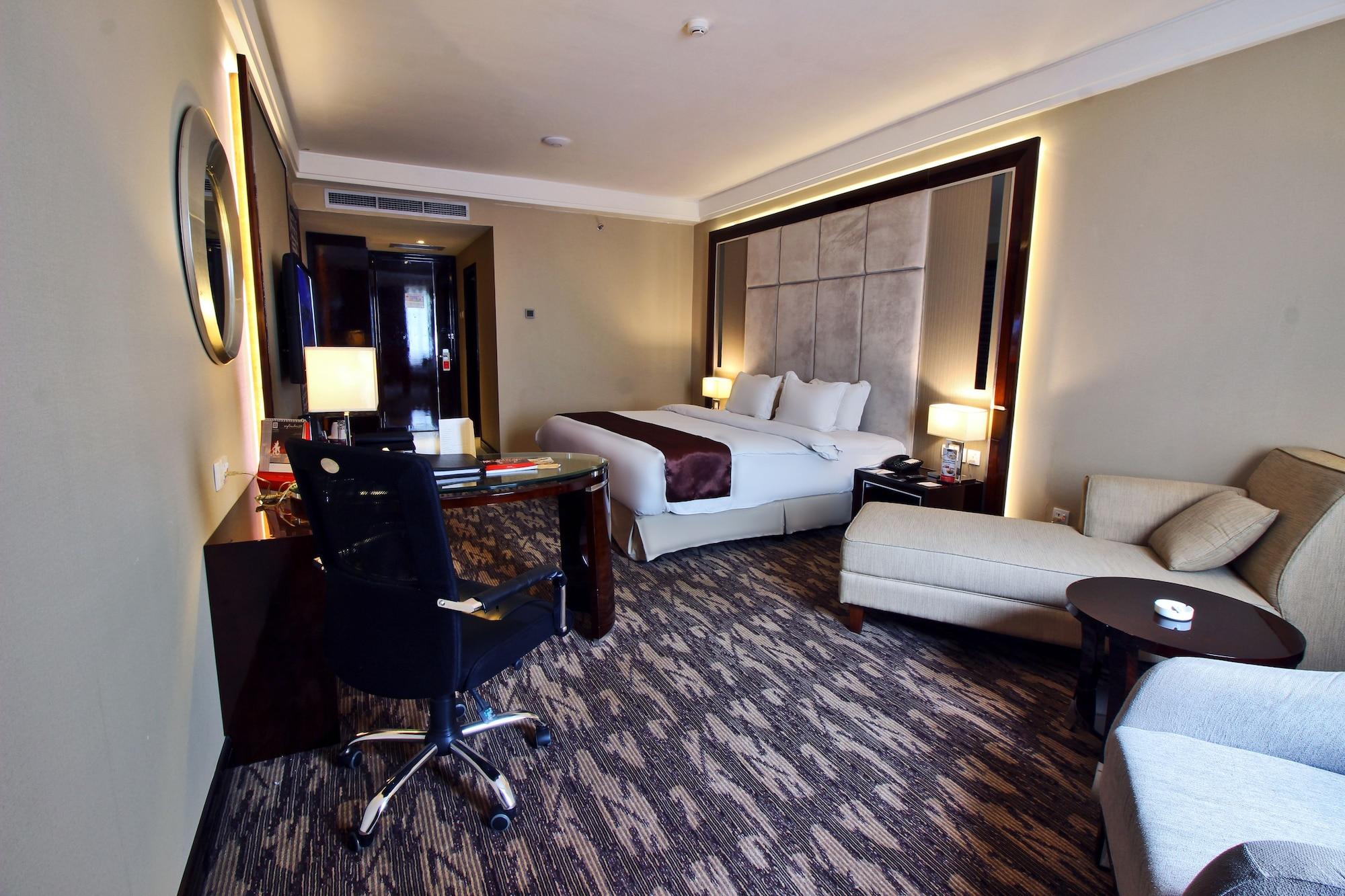 Swiss-Belhotel Harbour Bay Нагоя Екстериор снимка