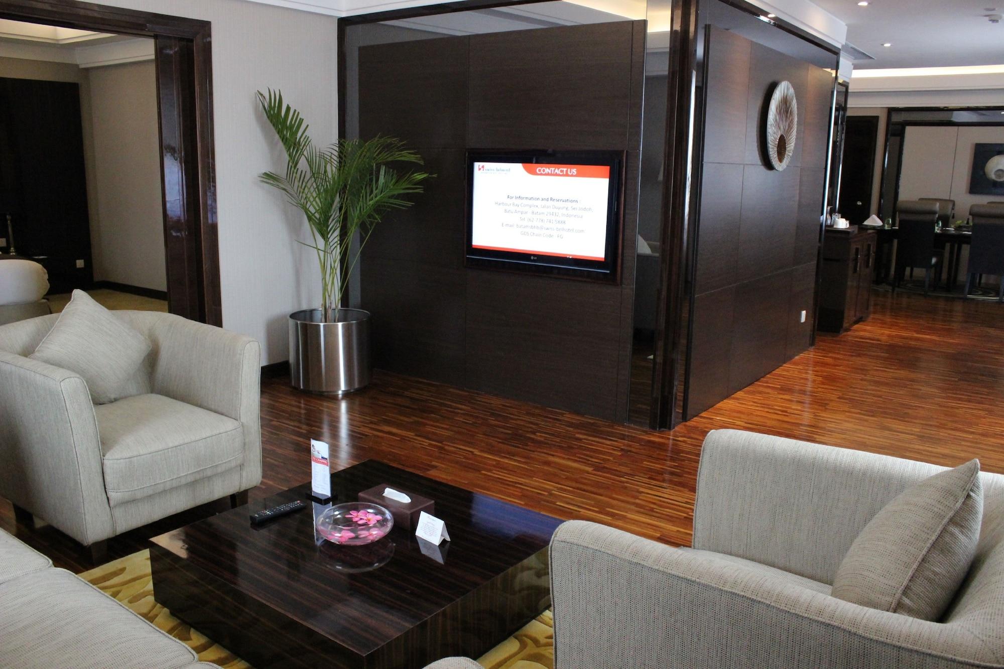 Swiss-Belhotel Harbour Bay Нагоя Екстериор снимка